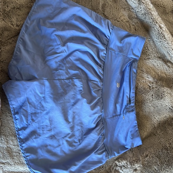 All in Motion Running Shorts - Picture 2 of 3